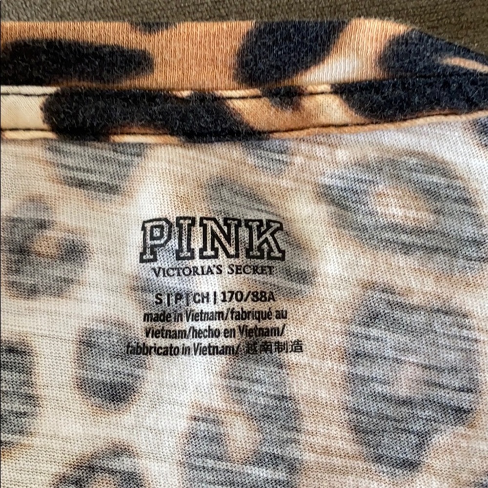 PINK Leopard Print t-shirt - Picture 4 of 4